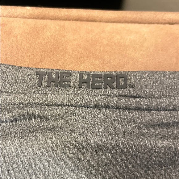 Marshall Men's Gray and Green Long Sleeve Tee NWT - Picture 6 of 6